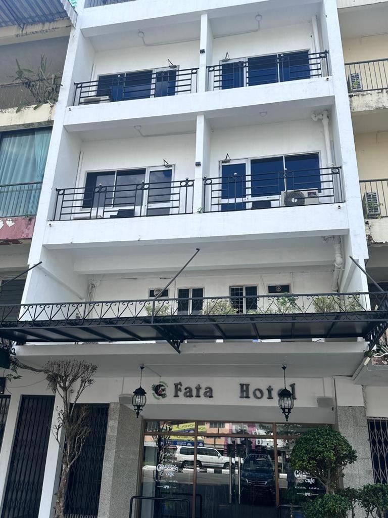 Fata Hotel By Project Borneo Kuching Luaran gambar