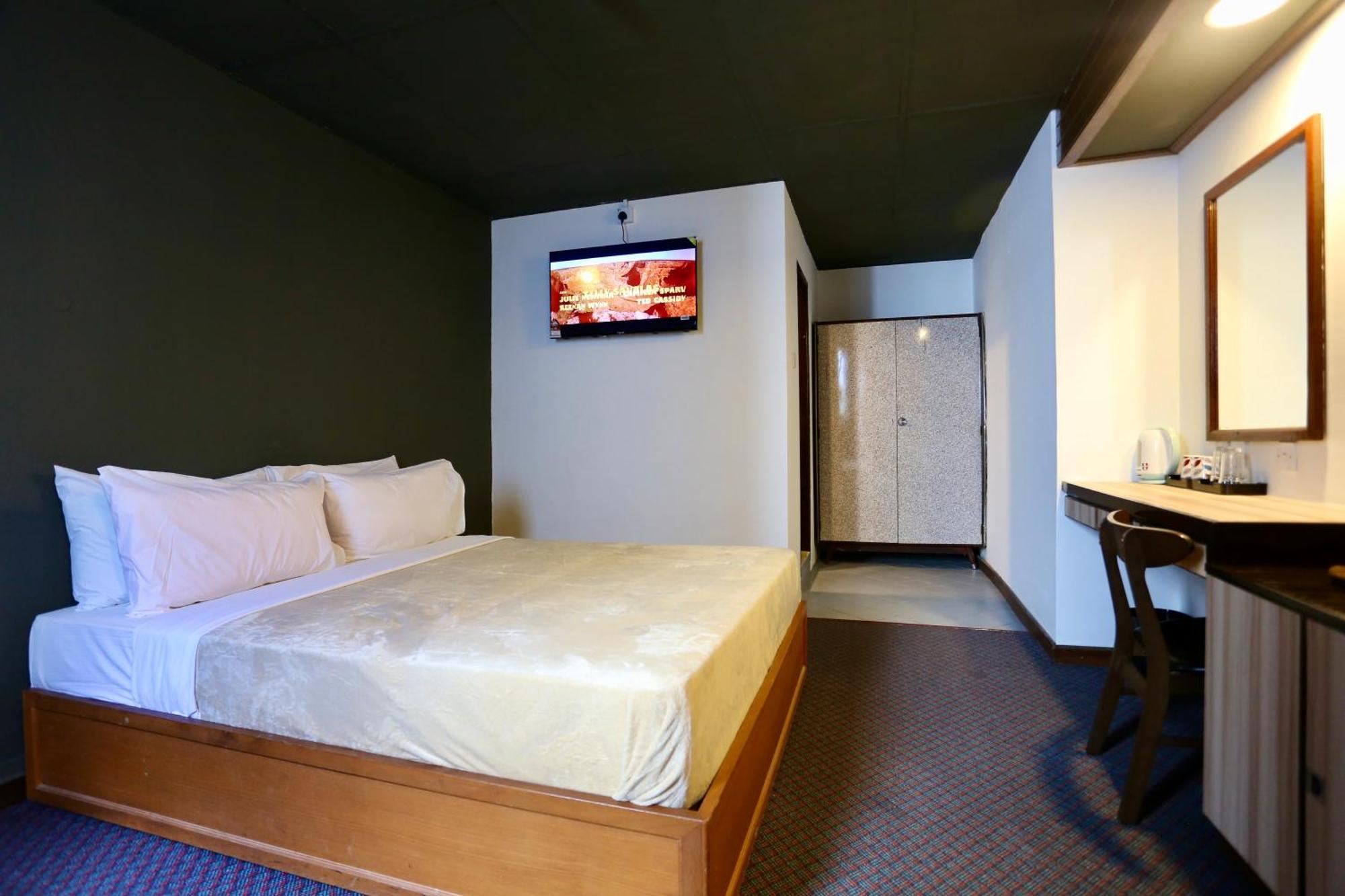 Fata Hotel By Project Borneo Kuching Luaran gambar