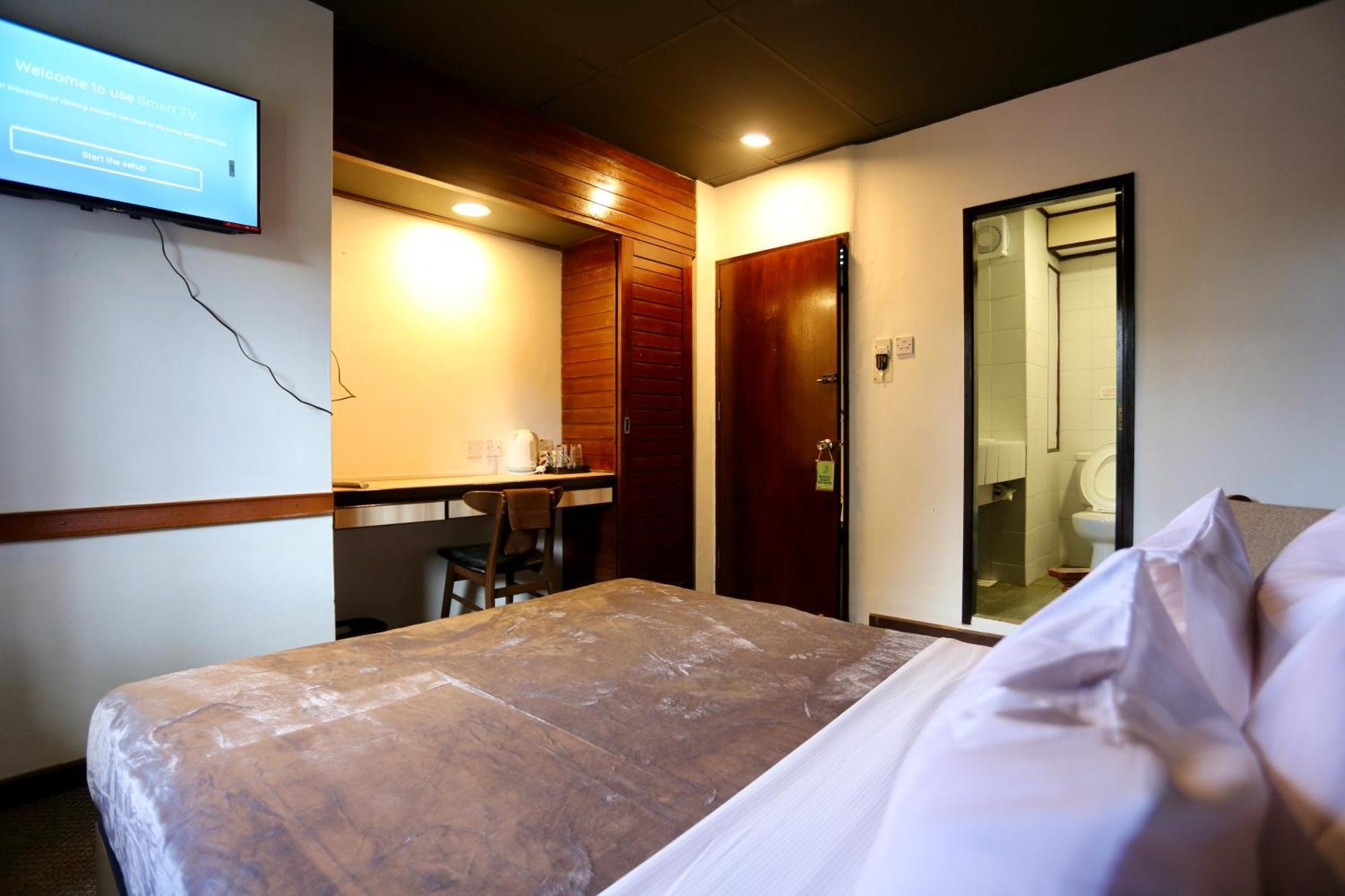 Fata Hotel By Project Borneo Kuching Luaran gambar