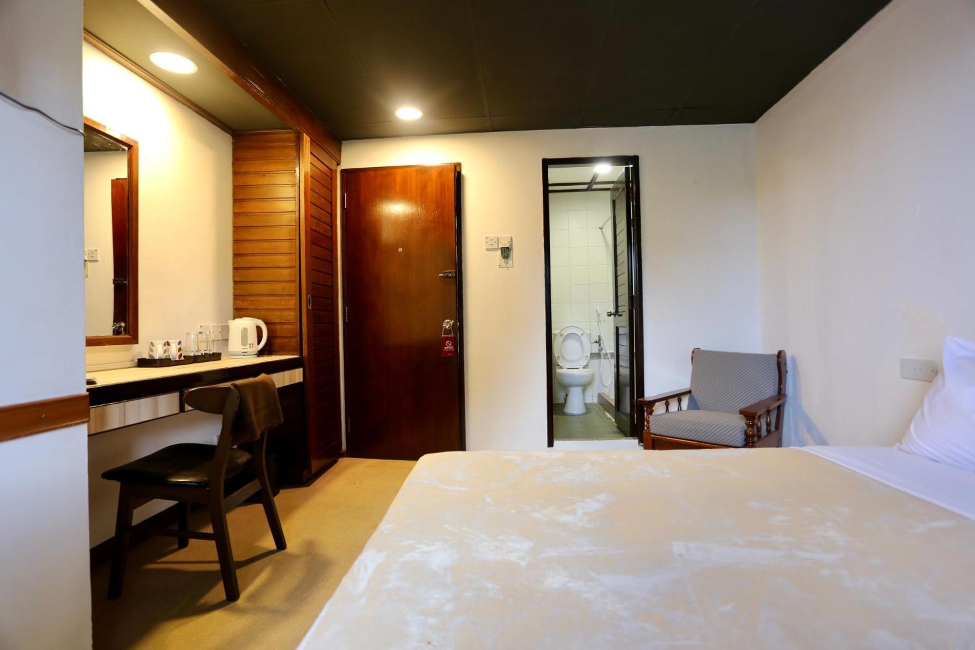 Fata Hotel By Project Borneo Kuching Luaran gambar