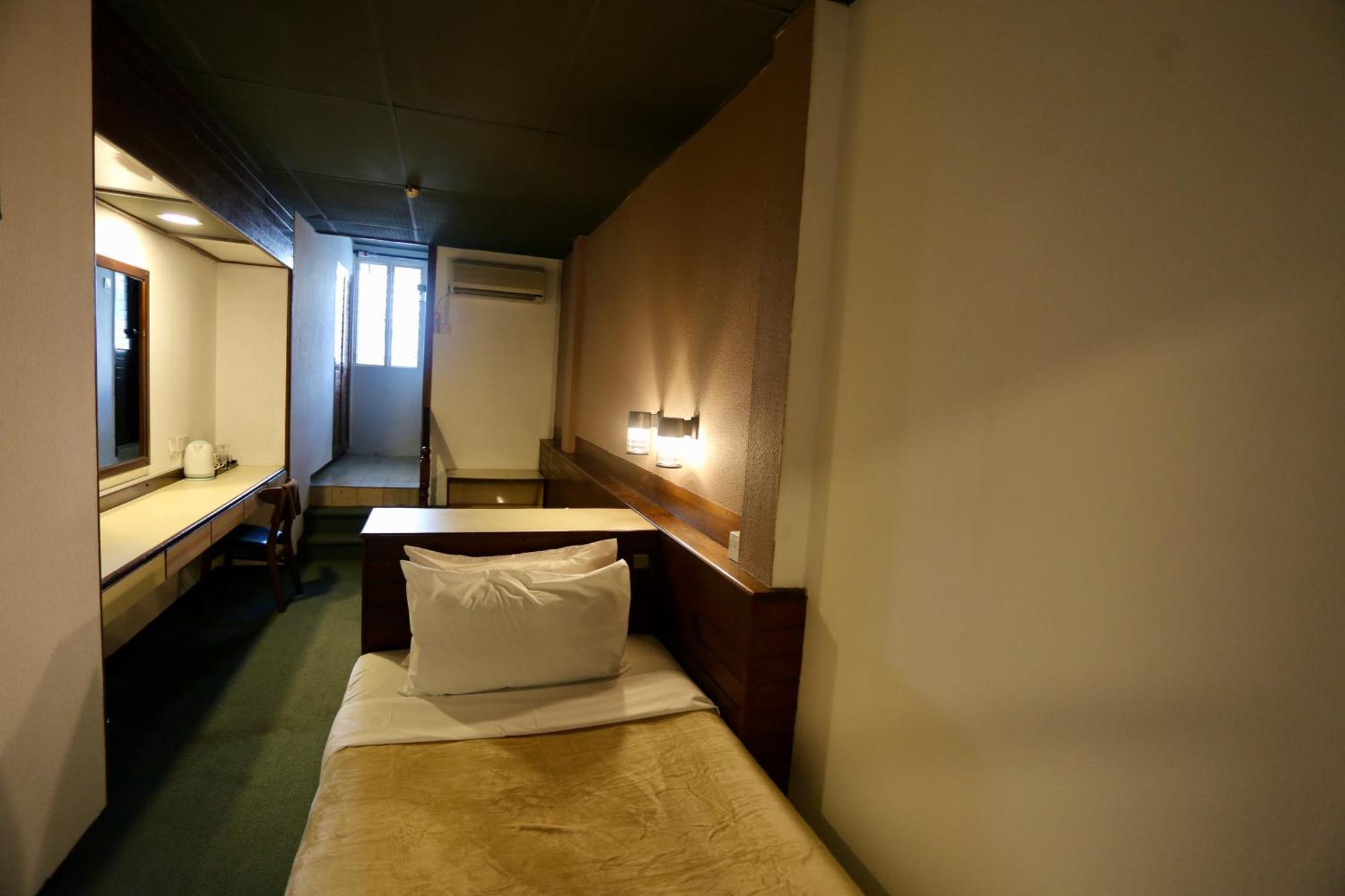 Fata Hotel By Project Borneo Kuching Luaran gambar